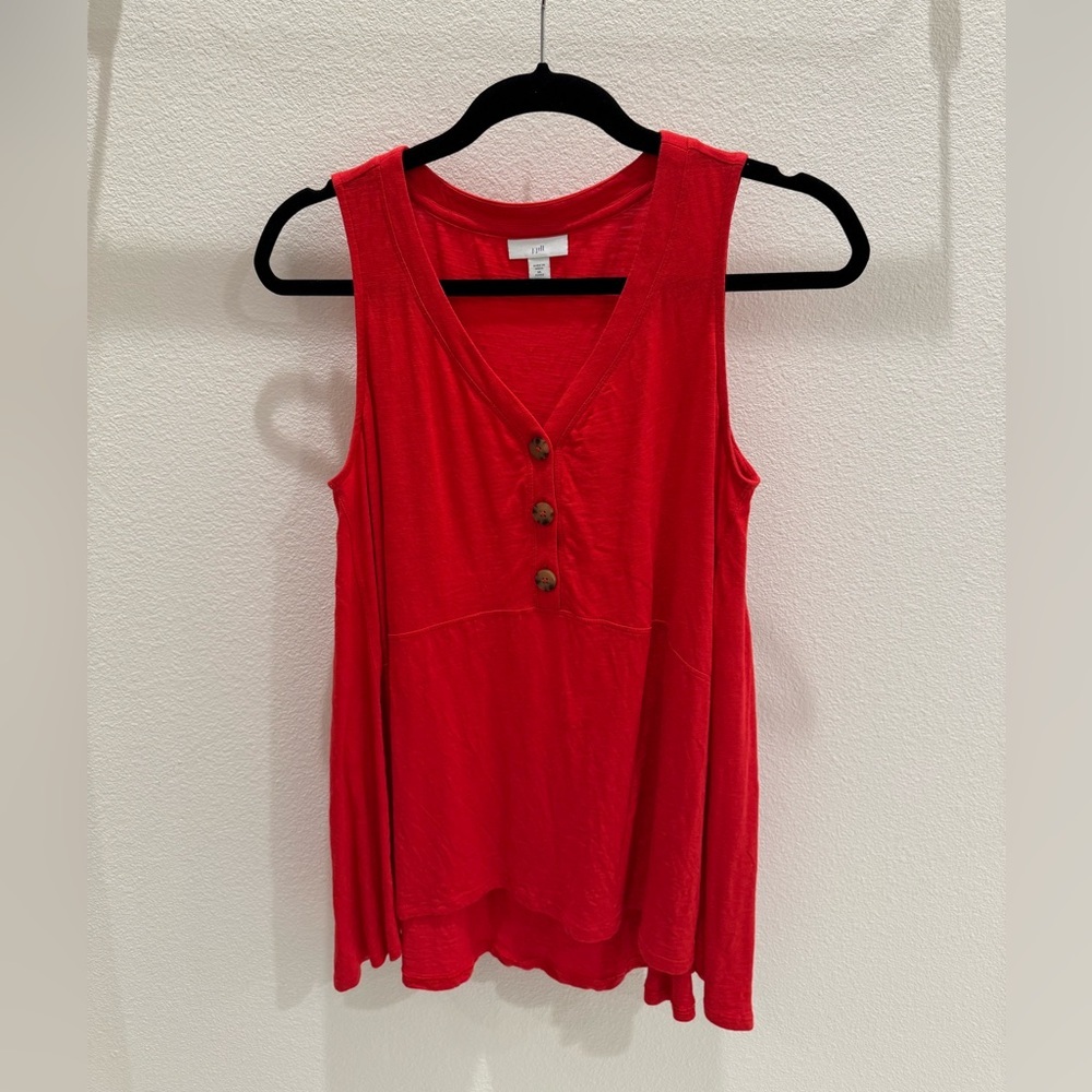 J. Jill red sleeveless top size medium petite with functional buttons